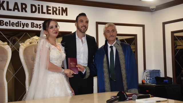 Şahinbey'de 26.06.2026 yoğunluğu: 1 günde 126 çift "evet" dedi