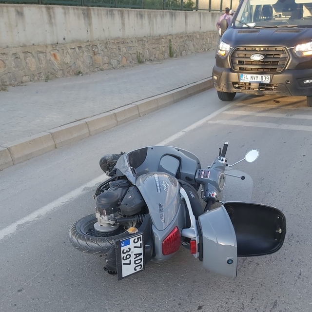 Sinop'ta devrilen motosikletin sürücüsü öldü