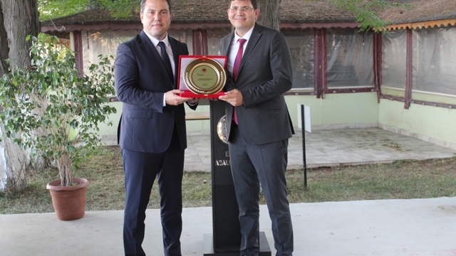 Edirne'de tayini çıkan hakim ve savcılara veda programı düzenlendi