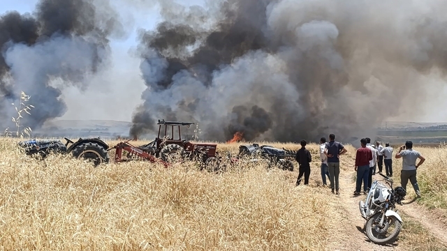 Gaziantep'te 400 dönüm ekili alan alev alev yandı