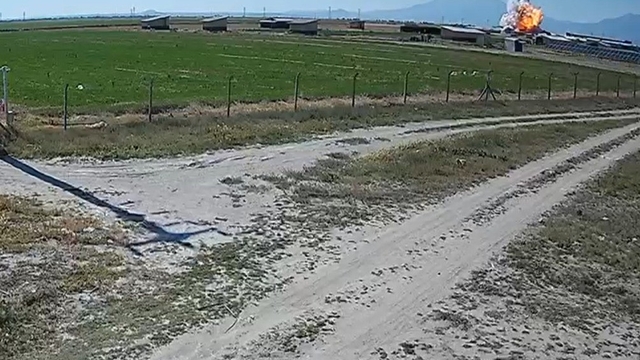 Niğde'deki havai fişek fabrikasındaki patlama kamerada