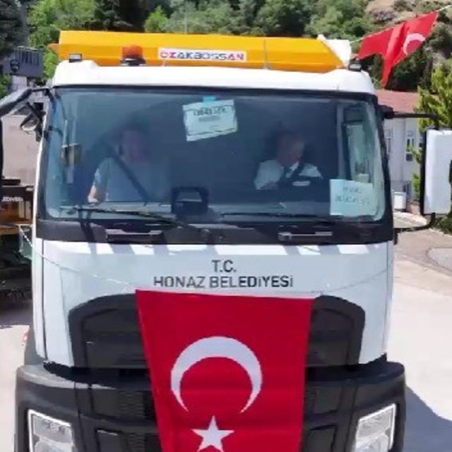 Honaz Belediyesi araç filosunu güçlendirdi