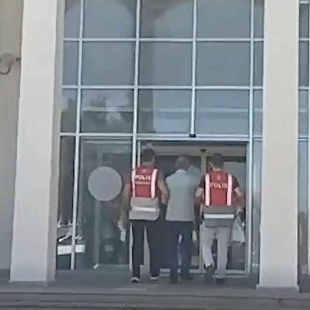 DMD hastası İsa Berat'ın bağış kumbaralarını çalan şüpheli yakalandı