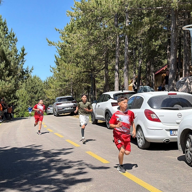 Amanos Ultra Trail çocuk koşusuyla başladı