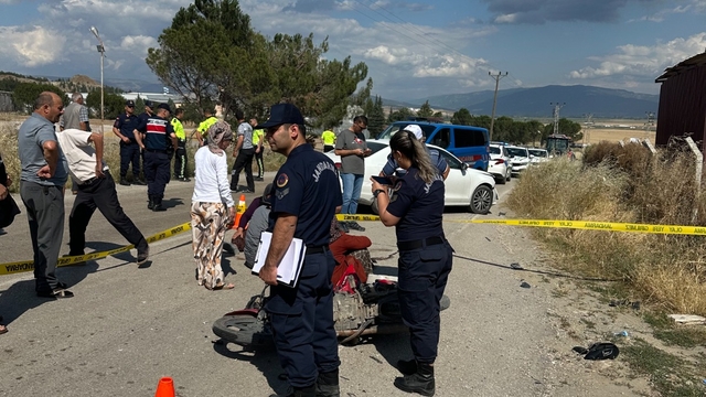 Otomobil ile çarpışan motosikletin sürücüsü öldü
