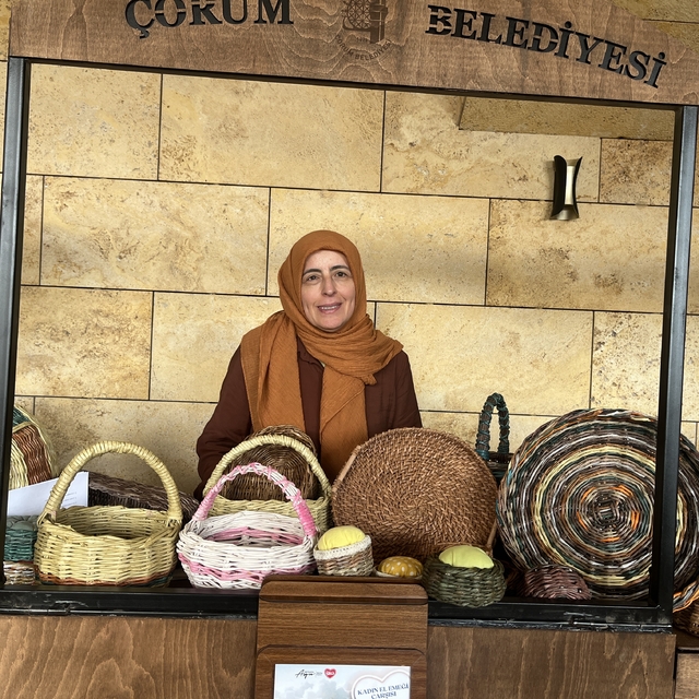 Çorum'da kadın girişimcilerin el emeği göz nuru ürünleri görücüye çıktı