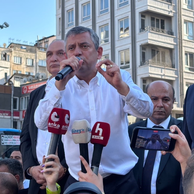 CHP Grup Başkanı Özgür Özel: "Cumhuriyet Halk Partisi'ne, adayına, kurumuna...