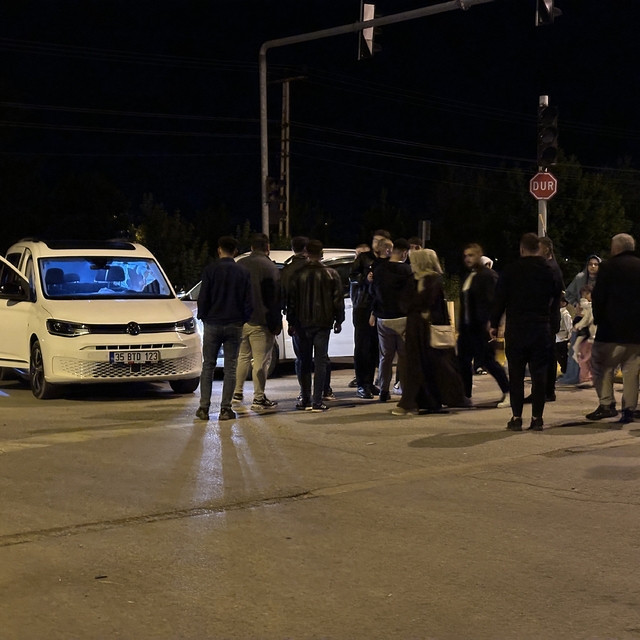Hasköy'de iki otomobil çarpıştı: Yaralanan olmadı