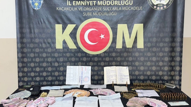 Faizle para vererek kumar bağımlılarını borç batağına düşüren tefecilere operasyon