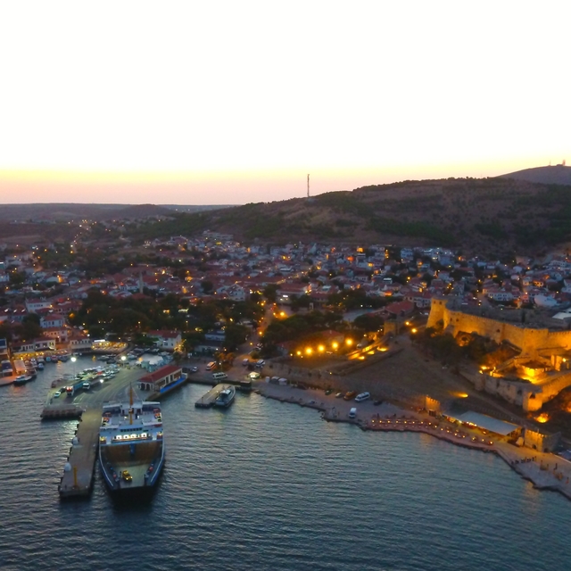 Bozcaada'ya yazın o araçların geçişleri yasaklandı