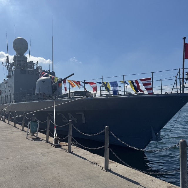 Kocaeli'de TCG Fırtına hücumbotu ziyarete açıldı