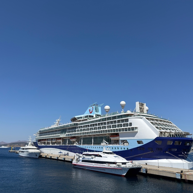 Bodrum'a turist akını; Deniz yoluyla 1760 turist geldi