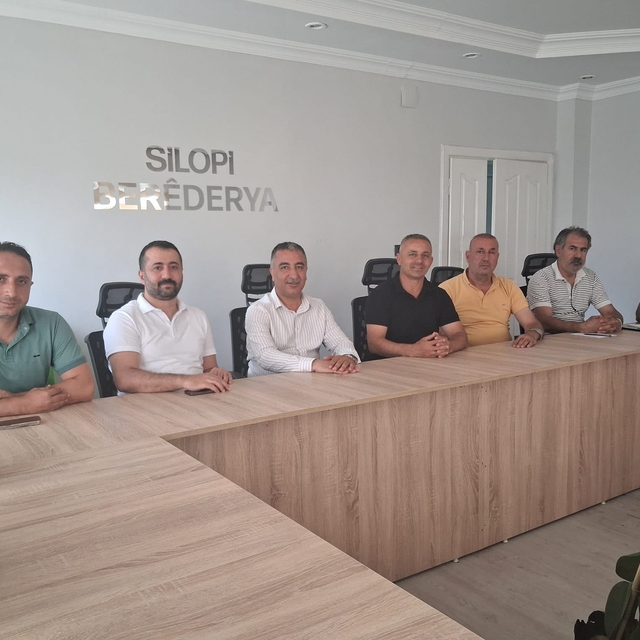 Sağlık-Sen'den Silopi'de sağlık zirvesi: "Sağlıkta istikrar ve yerel yöneti...