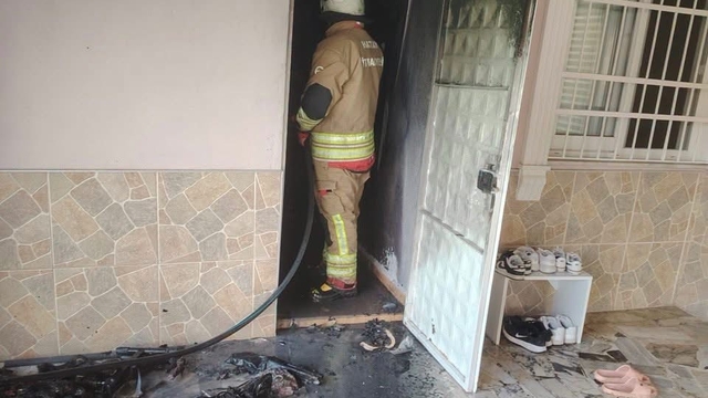 Arsuz'da evin depo bölümünde çıkan yangın söndürüldü