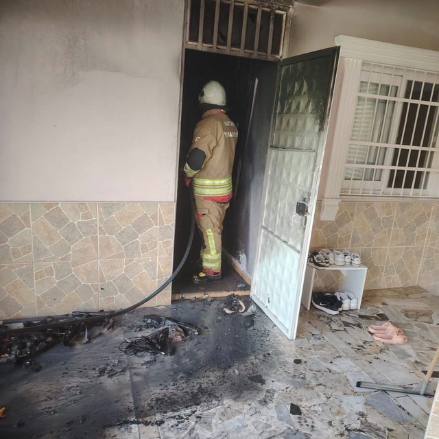 Arsuz'da evin depo bölümünde çıkan yangın söndürüldü