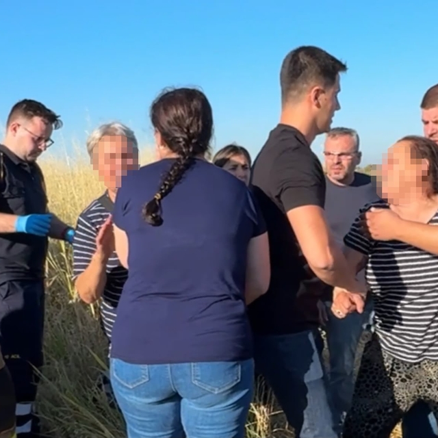 Cesedin başında gelin-kayınvalide kavgası kameraya yansıdı