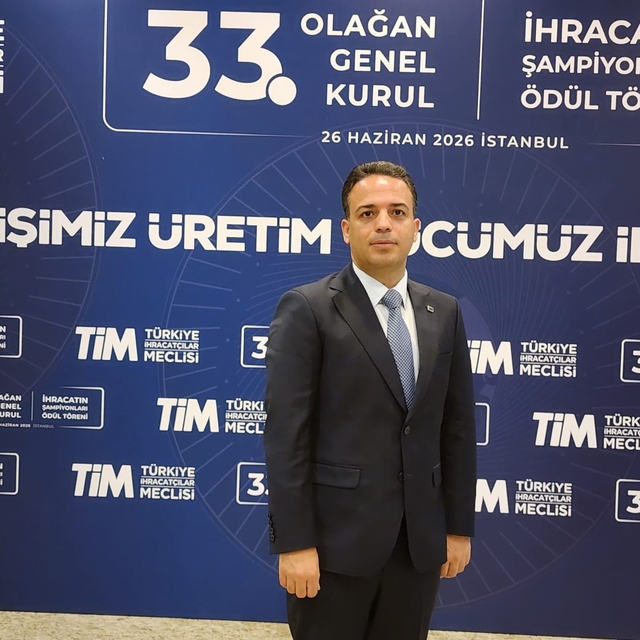 Zorlu dönemde halı ihracatçılarının gurur tablosu
İhracatın devleri listesi...