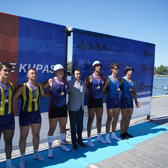 Meriç Nehri'ndeki Gençler Türkiye Kürek Kupası sona erdi