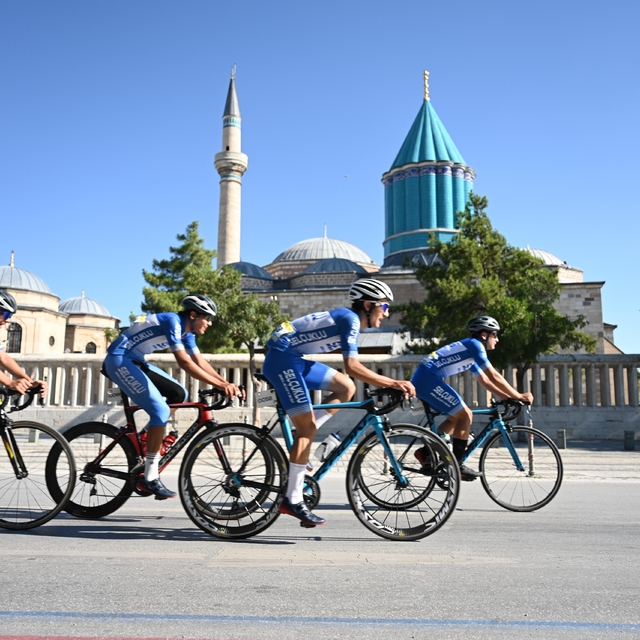 Konya'da Granfondo Yol Bisiklet Yarışı tamamlandı