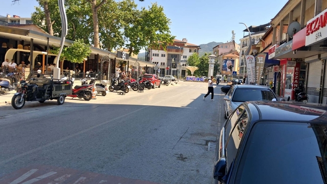 Balıkesir'de 4 büyüklüğünde deprem