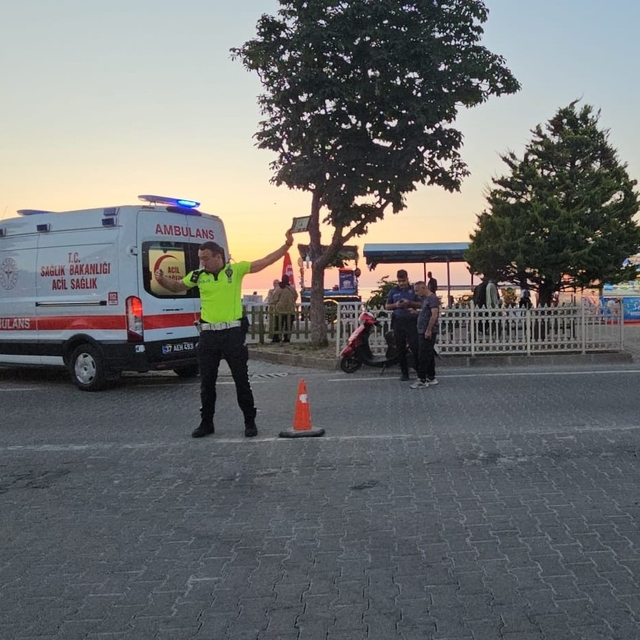 Kastamonu'da yayaya çarpan motosikletin sürücüsü yaralandı