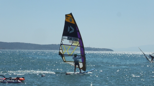 Balıkesir'de Windsurf Ligi coşkusu başladı