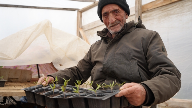 Bayburtlu çiftçi 'memleket meselesi' gördüğü ata tohumlarını gelecek kuşaklar için çoğaltıyor