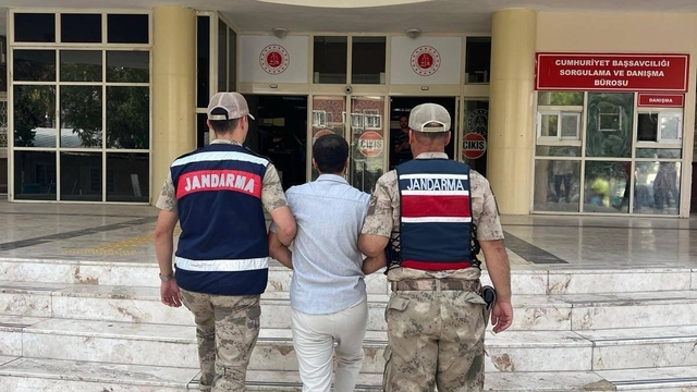 Şanlıurfa'da hırsızlık suçundan aranan hükümlü yakalandı
