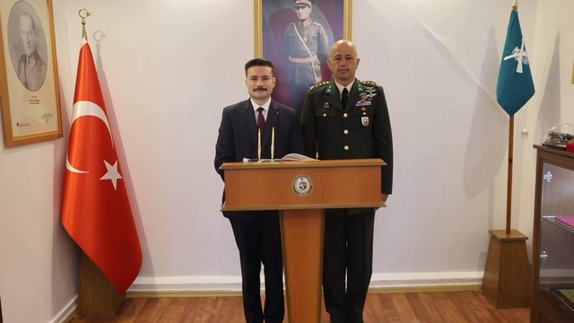 Kaymakam Acar'dan 5. Komando Tugay Komutanlığına ziyaret