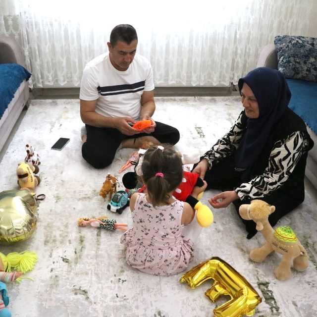 Koruyucu aile olduktan sonra evleri çocuk sesiyle şenlendi