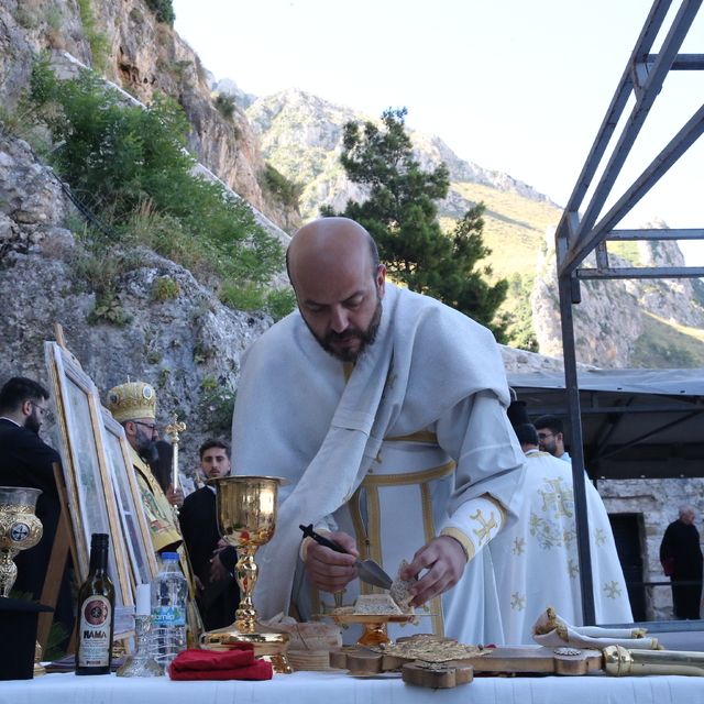 Hatay'da St. Pierre Aziz Petrus ve Pavlus Bayramı kutlanıyor