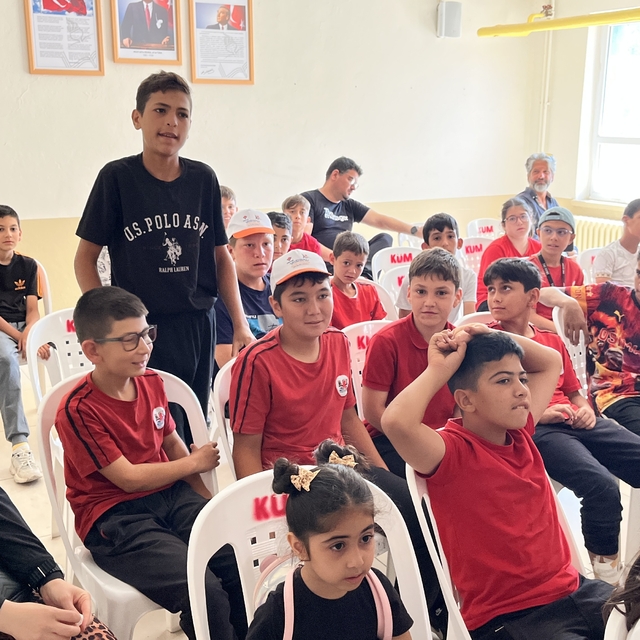Çanakkale'de akademisyenler "7'den 77'ye Afet Bilinci" için kırsal alana in...