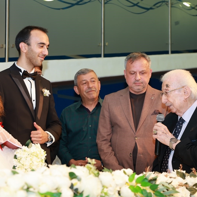 Sultan II. Abdülhamid Han'ın torunu dünyaevine girdi