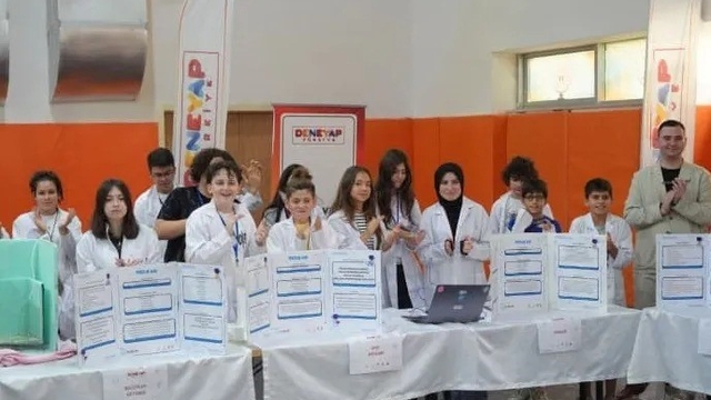 Sinop'ta geleceği şekillendiren gençler sahneye çıktı