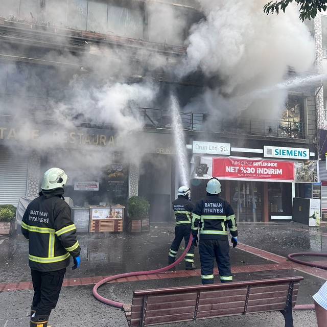 Batman'da pastanede çıkan yangın söndürüldü