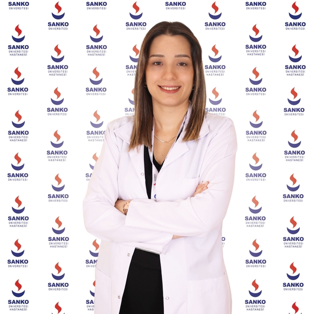 Psikiyatri Uzmanı Dr. Lütfiye Şimşek SANKO Üniversitesi Hastanesi'nde
