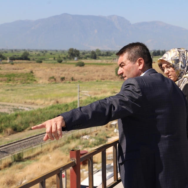 Rektör Kibar Saruhanlı MYO inşaatını yerinde inceledi