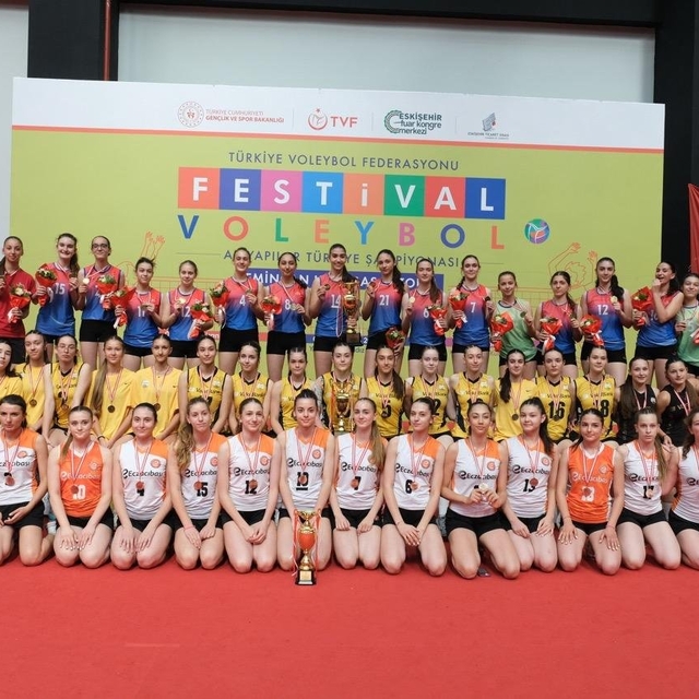 Türkiye Voleybol Altyapılar Şampiyonası Eskişehir'de tamamlandı