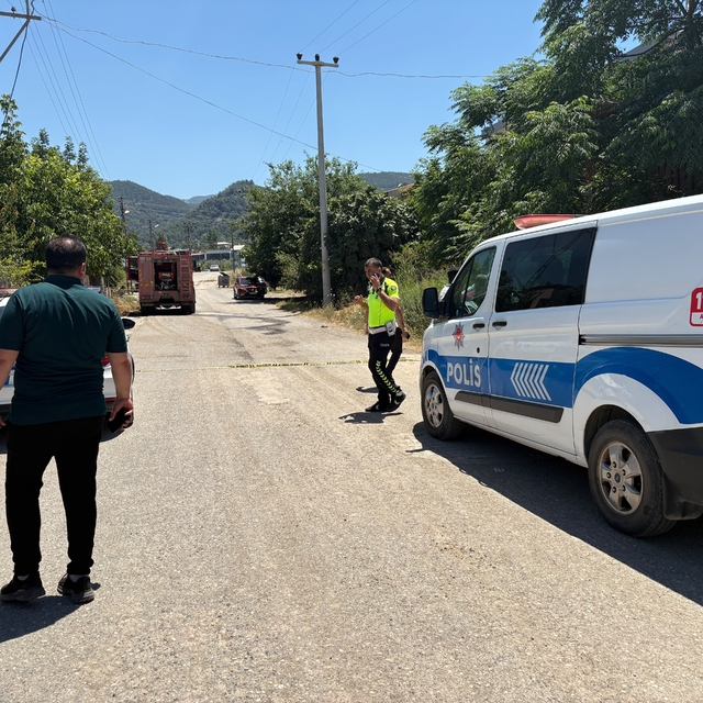 Osmaniye'de iki grup arasında çıkan kavganın ardından ev yakıldı: 1 yaralı