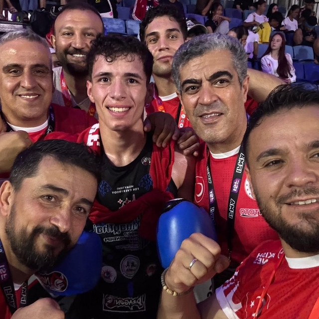 Kayserili Muaythai sporcularından dünya arenasında büyük zafer