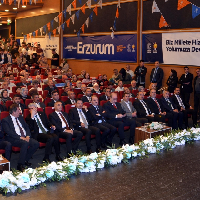AK Parti'li Zeybekci: Terörün ülkeye maliyeti 3,1 trilyon dolar