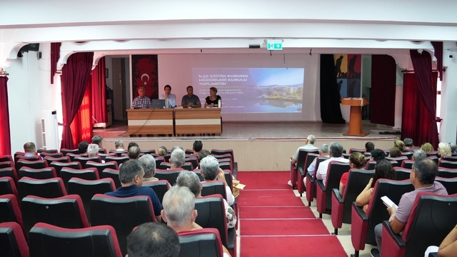 Köyceğiz'de sene sonu müdürler kurulu toplantısı yapıldı