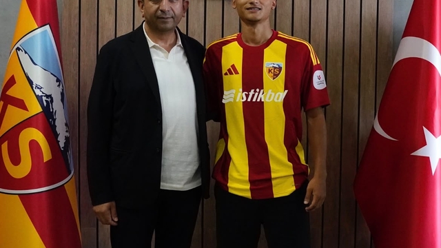 Kayserispor ile profesyonel sözleşme imzalayan Demirel: Şimdi  arma için daha çok savaşma vakti