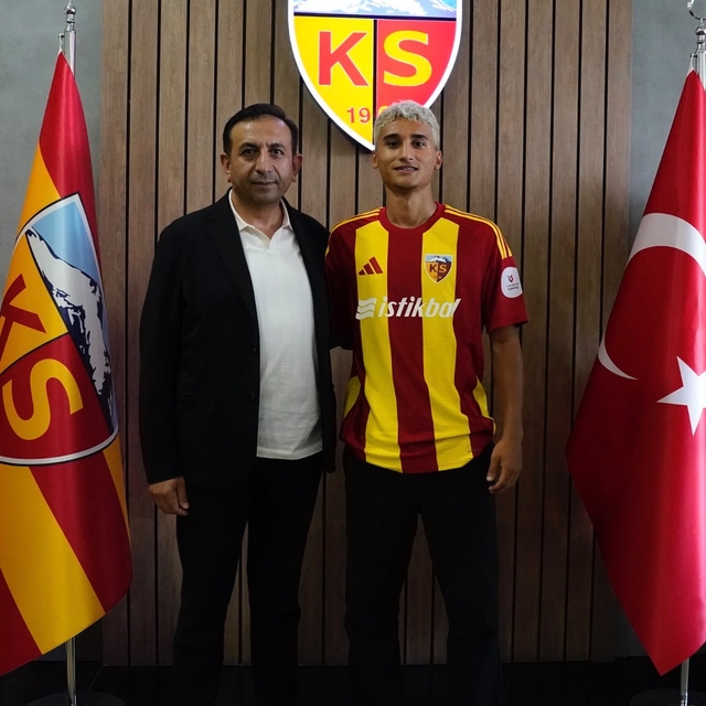 Kayserispor ile profesyonel sözleşme imzalayan Demirel: Şimdi  arma için da...