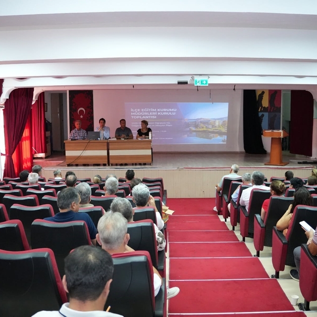 Köyceğiz'de sene sonu müdürler kurulu toplantısı yapıldı