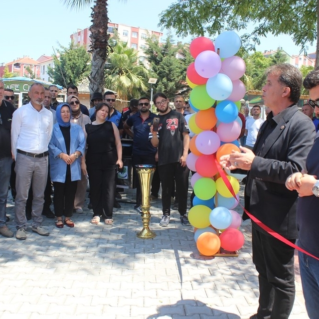 Türkeli'de yenilenen park açıldı