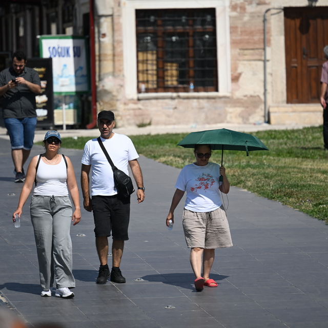 Edirne'de sıcak hava etkili oldu