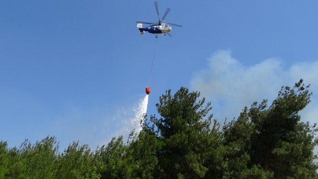 Çanakkale'de tarım arazisinde çıkan yangın kontrol altına alındı