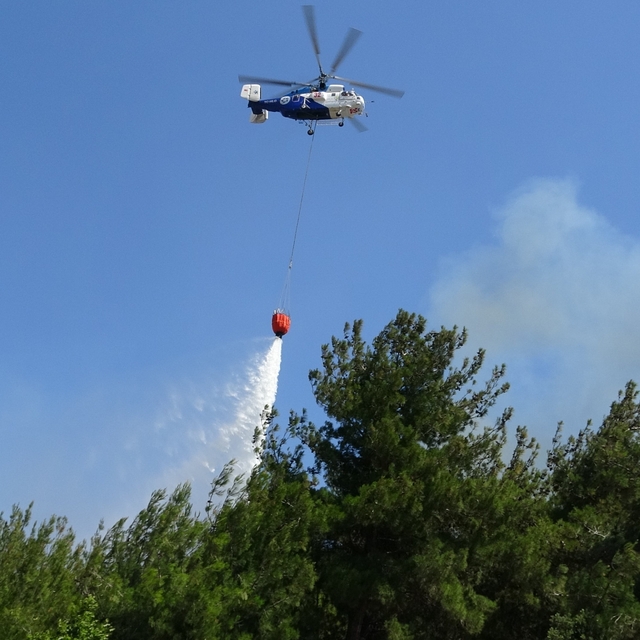 Çanakkale'de tarım arazisinde çıkan yangın kontrol altına alındı