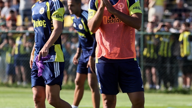 Fenerbahçe günü çift antrenmanla tamamladı